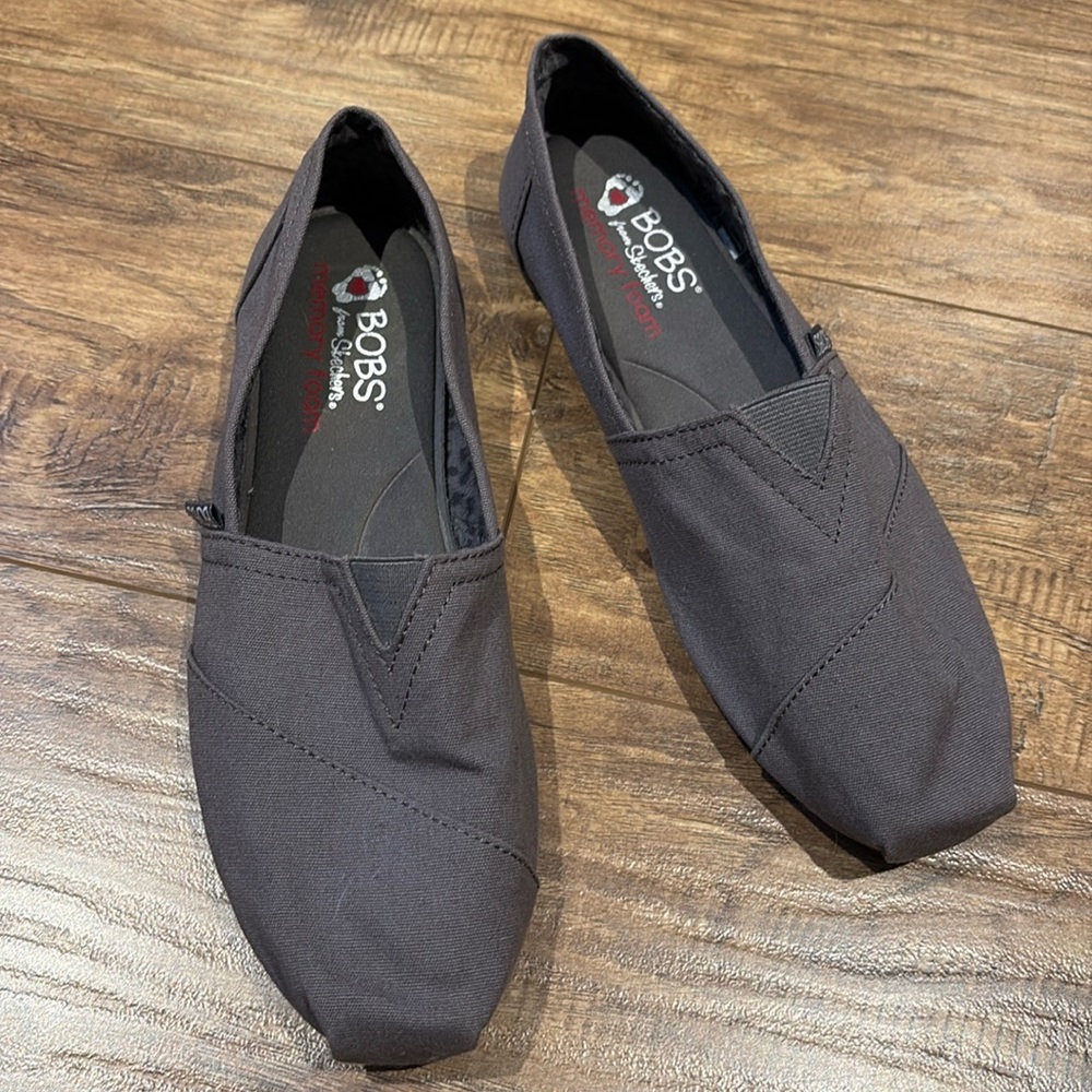 Grey BOBS from Skechers memory foam loafers slide on shoes size 8.5
